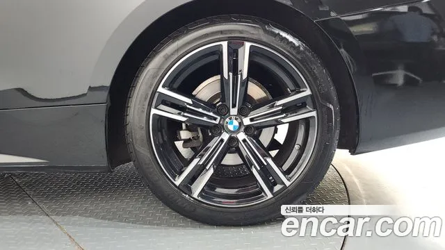 BMW 4 Series G22 — Фото автомобиля 5
