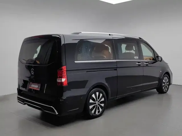 Mercedes-Benz Vito — Фото автомобиля 2