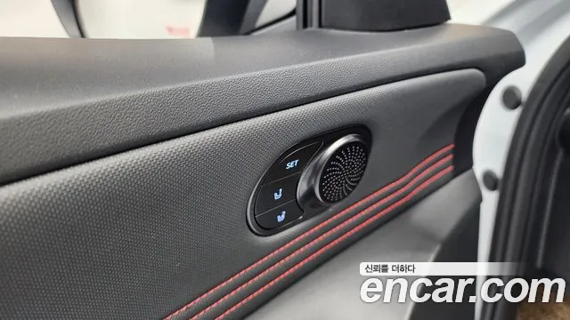 Hyundai AVANTE Inspiration N Line — Фото автомобиля 29