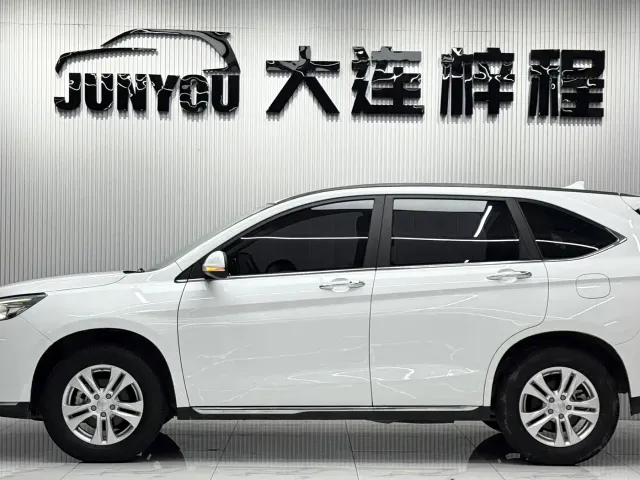 Haval M6 — Фото автомобиля 7