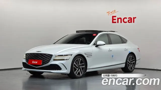 Фотография автомобиля — Genesis G80 RG3
