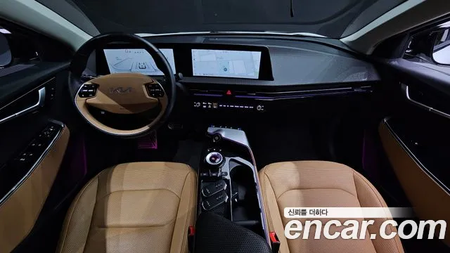 Kia EV6 — Фото автомобиля 10