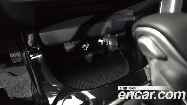 Kia Seltos — Фото автомобиля 13