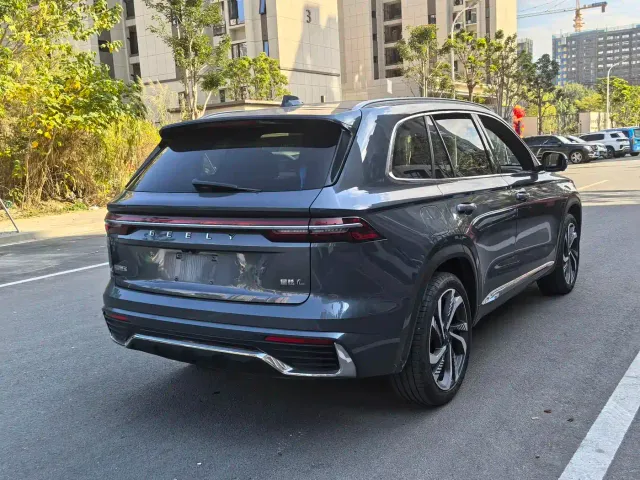 Geely Xingyue L — Фото автомобиля 5