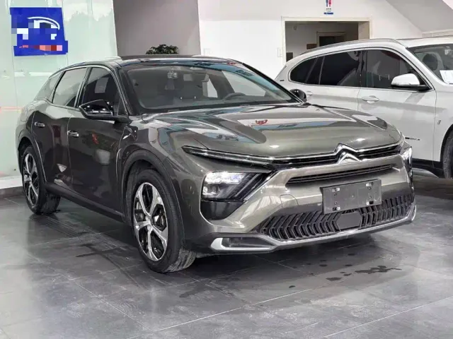 Citroen C5 X — Фото автомобиля 3