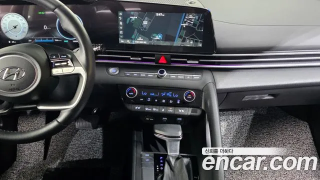 Hyundai Avante CN7 — Фото автомобиля 20