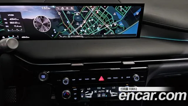 Genesis G80 Бензин 2.5 турбо AWD — Фото автомобиля 12