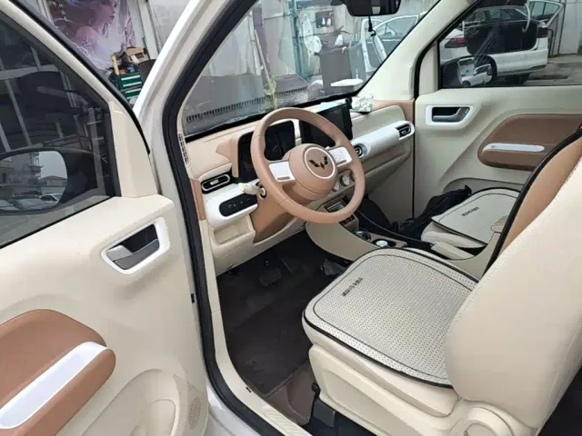 Wuling Hongguang Mini EV — Фото автомобиля 15