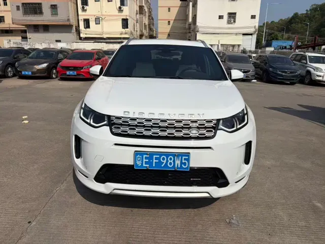 Фотография автомобиля — Land Rover Discovery Sport