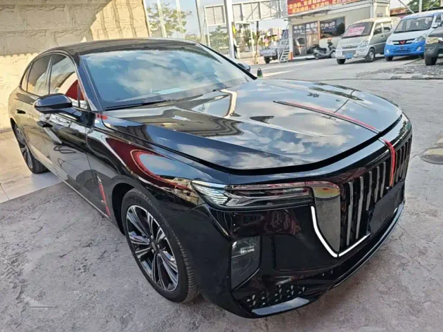 Hongqi H9 — Фото автомобиля 3