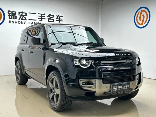 Land Rover Defender — Фото автомобиля 3