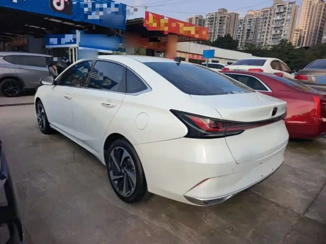 Changan Raeton Plus — Фото автомобиля 4