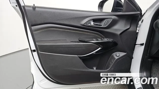 ChevroletGMDaewoo Trax Trax Кроссовер — Фото автомобиля 23