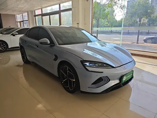 BYD Seal — Фото автомобиля 3