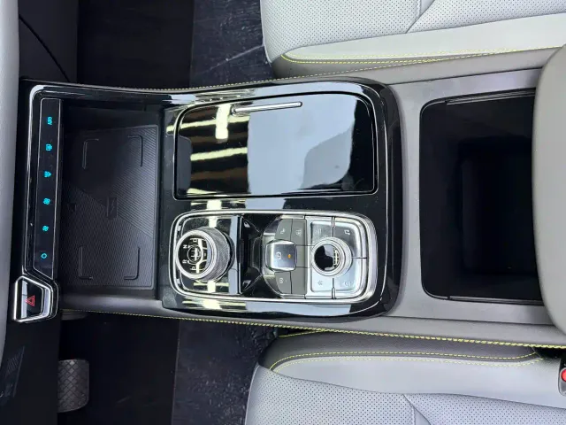 Ford Lingrui — Фото автомобиля 10