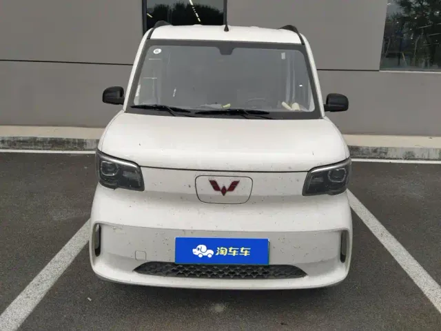 Wuling Zhiguang NEV — Фото автомобиля 2