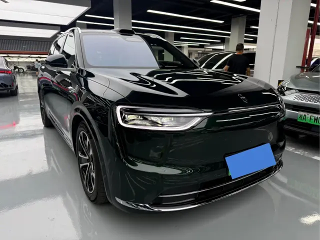Aito M7 — Фото автомобиля 3