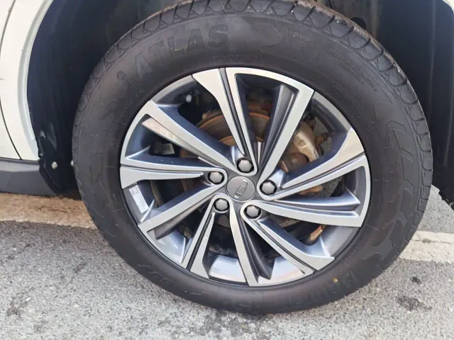 Geely Vision X6 — Фото автомобиля 15