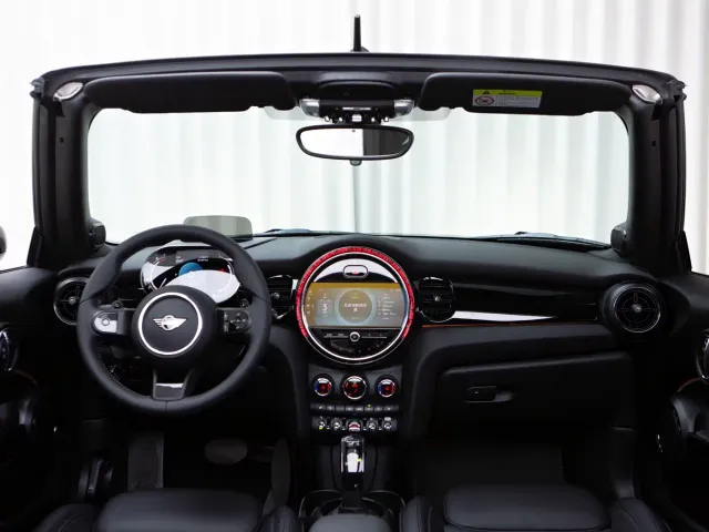 MINI Hatch — Фото автомобиля 9
