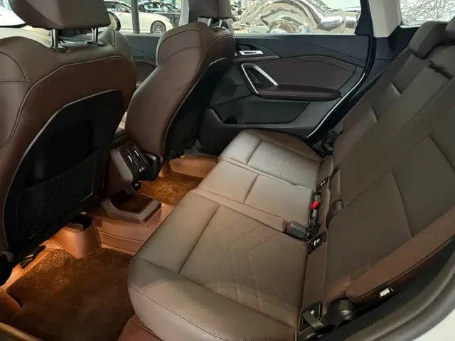BMW X1 — Фото автомобиля 8