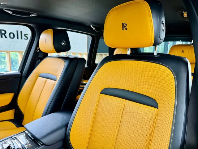 Rolls-Royce Cullinan — Фото автомобиля 6