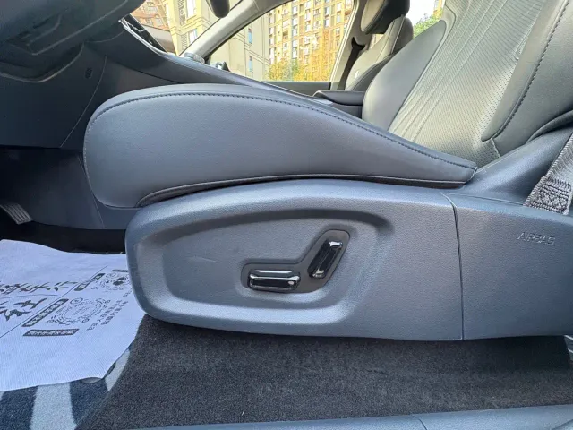 Geely Galaxy E5 — Фото автомобиля 9