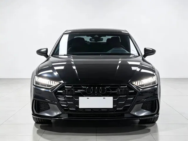 Audi A7L — Фото автомобиля 2