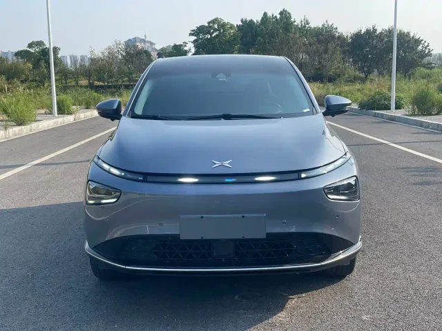 Xpeng G3 — Фото автомобиля 2