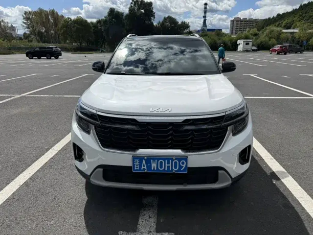 Kia Seltos — Фото автомобиля 2