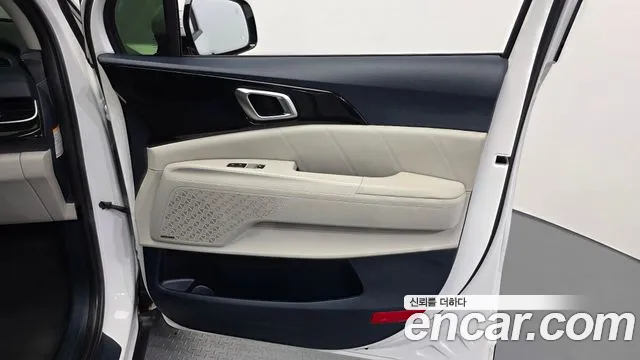 Kia Carnival 4th Gen — Фото автомобиля 14