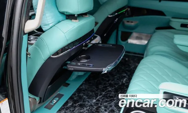 Kia Carnival — Фото автомобиля 10