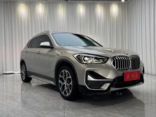 BMW X1 — Фото автомобиля 2