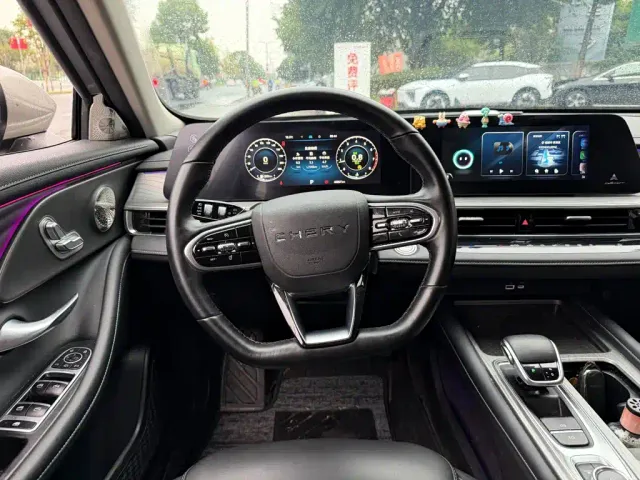 Chery Arrizo 8 — Фото автомобиля 14