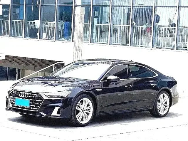 Фотография автомобиля — Audi A7L