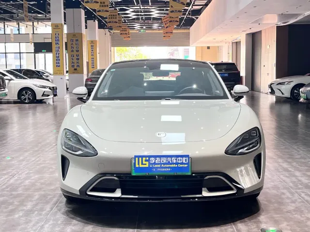 Xiaomi SU7 — Фото автомобиля 2