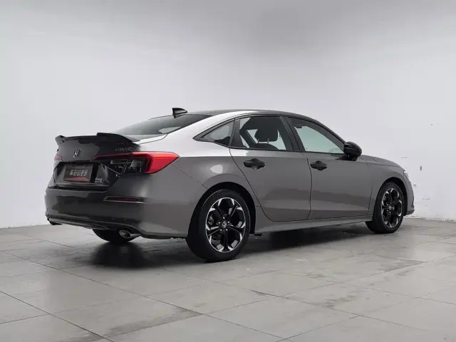 Honda Civic — Фото автомобиля 2