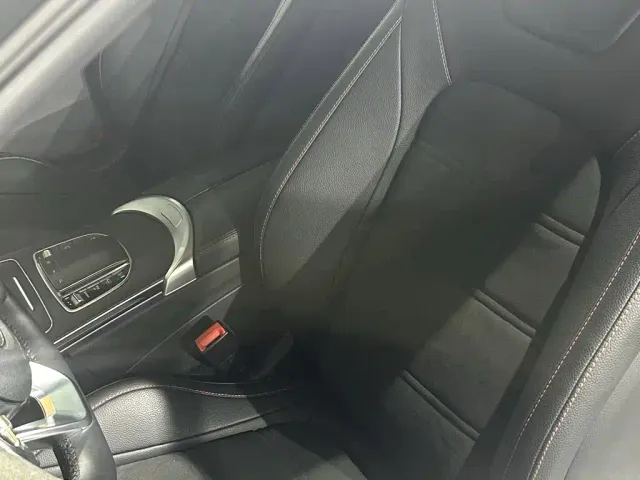 Mercedes-Benz C-Class — Фото автомобиля 20