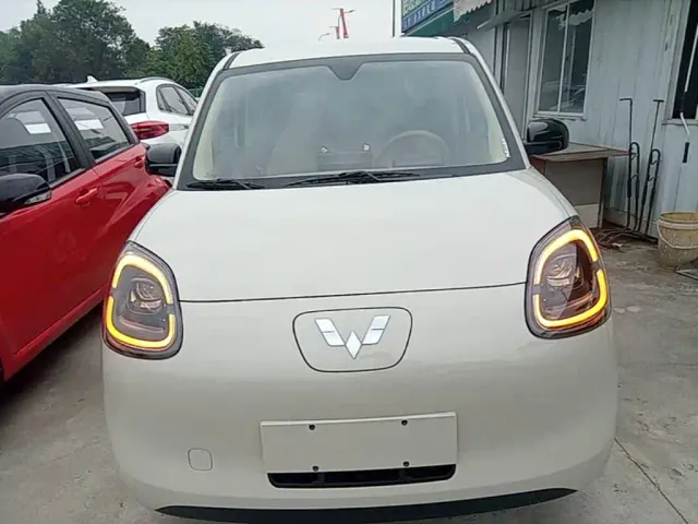 Wuling Hongguang Mini EV — Фото автомобиля 2