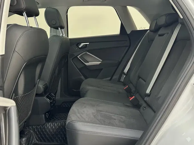 Audi Q3 — Фото автомобиля 8