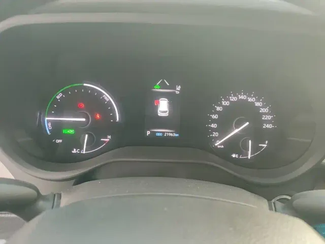 Toyota Sienna — Фото автомобиля 11