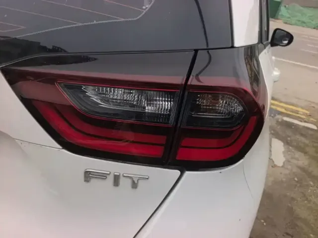 Honda Fit 2021 1.5L CVT Trend Edition — Фото автомобиля 7