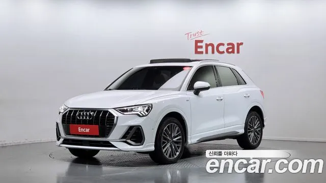 Фотография автомобиля — Audi Q3 F3