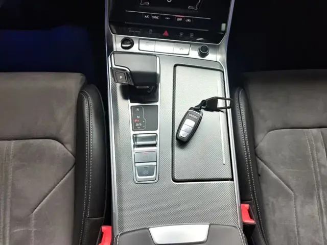 Audi A6L — Фото автомобиля 13