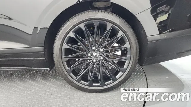Hyundai Grandeur Grandeur (GN7) 2.5 Бензин 2WD — Фото автомобиля 20