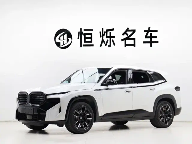 Фотография автомобиля — BMW XM