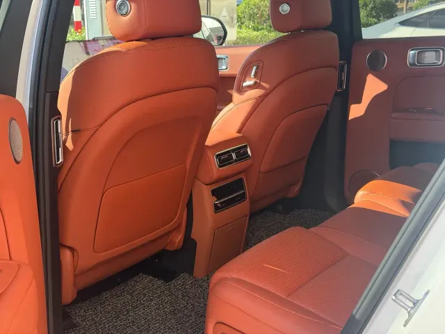 Li Auto L7 — Фото автомобиля 5
