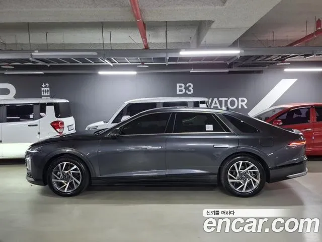 Hyundai Grandeur GN7 — Фото автомобиля 5