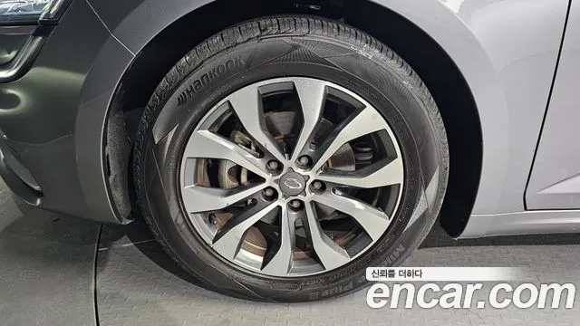 Renault Korea SM6 New — Фото автомобиля 5