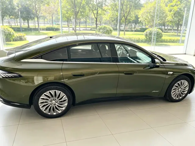 Buick Zenith Sedan — Фото автомобиля 4