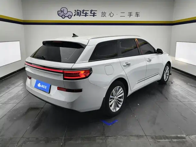Baojun Valli — Фото автомобиля 3